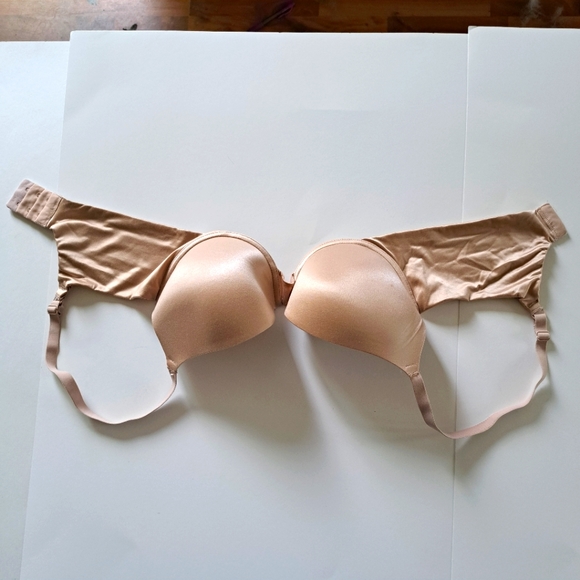 Women's Bra - Picture 1 of 4
